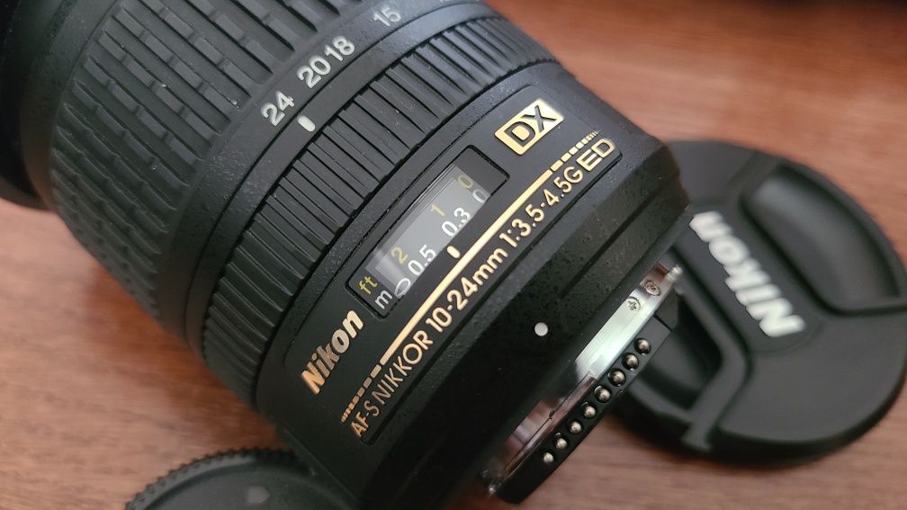 Объектив Nikon DX AF-S Nikkor 10-24mm 1:3.5-4.5G ED SWM IF Aspherical