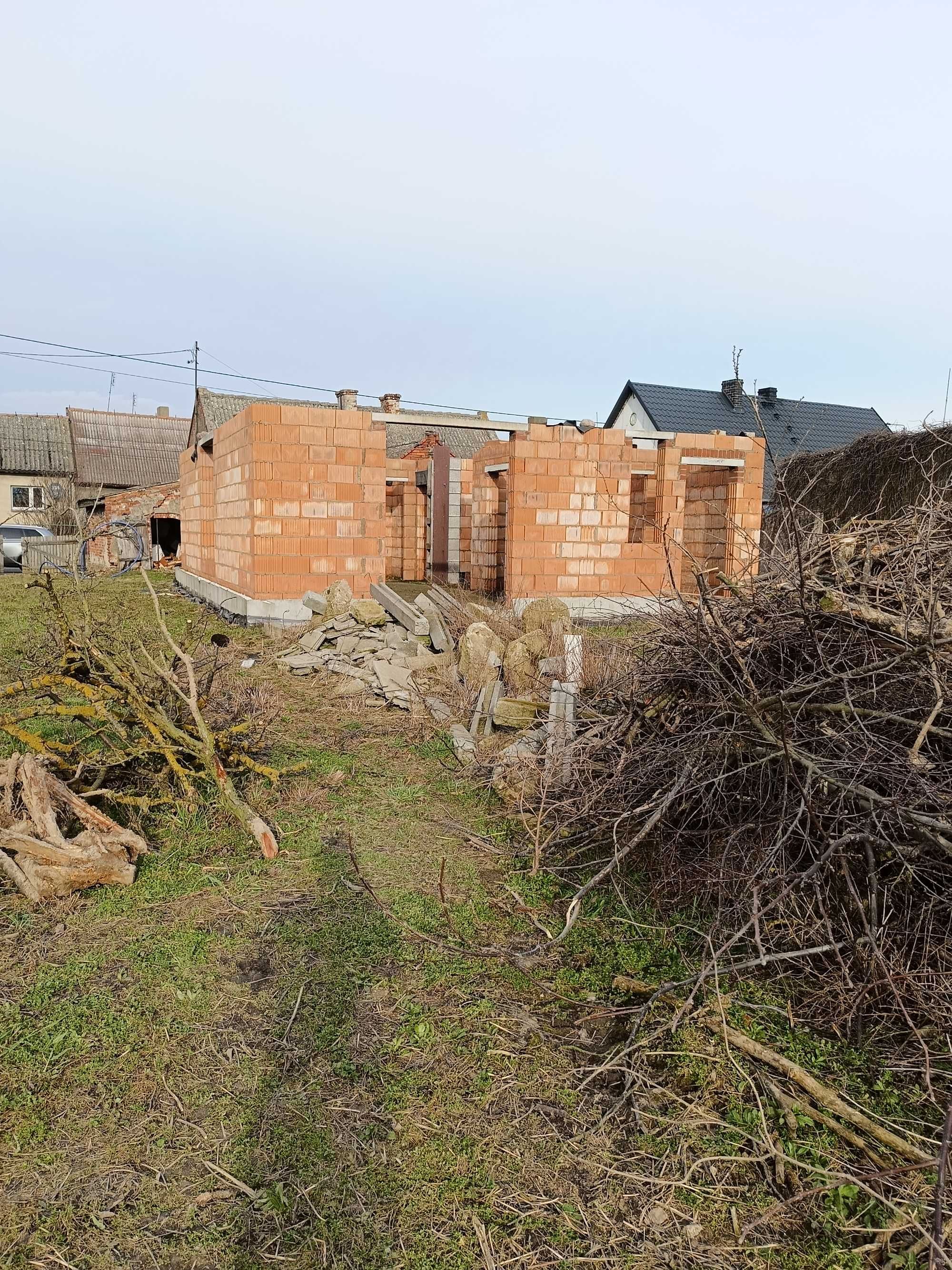 Dom na sprzedaż z rozpoczętą Budową. Duża widokowa działka 2500 m kw!