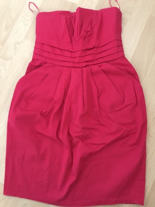 Letnia różowa sukienka New look 36