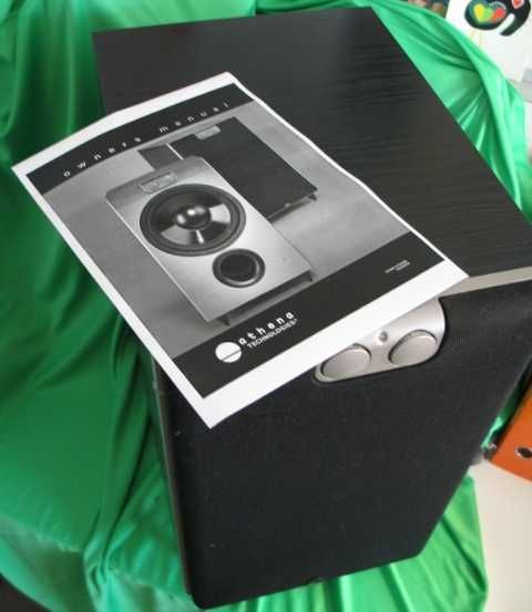 ATHENA AS-P400 - Subwoofer potente de alta qualidade