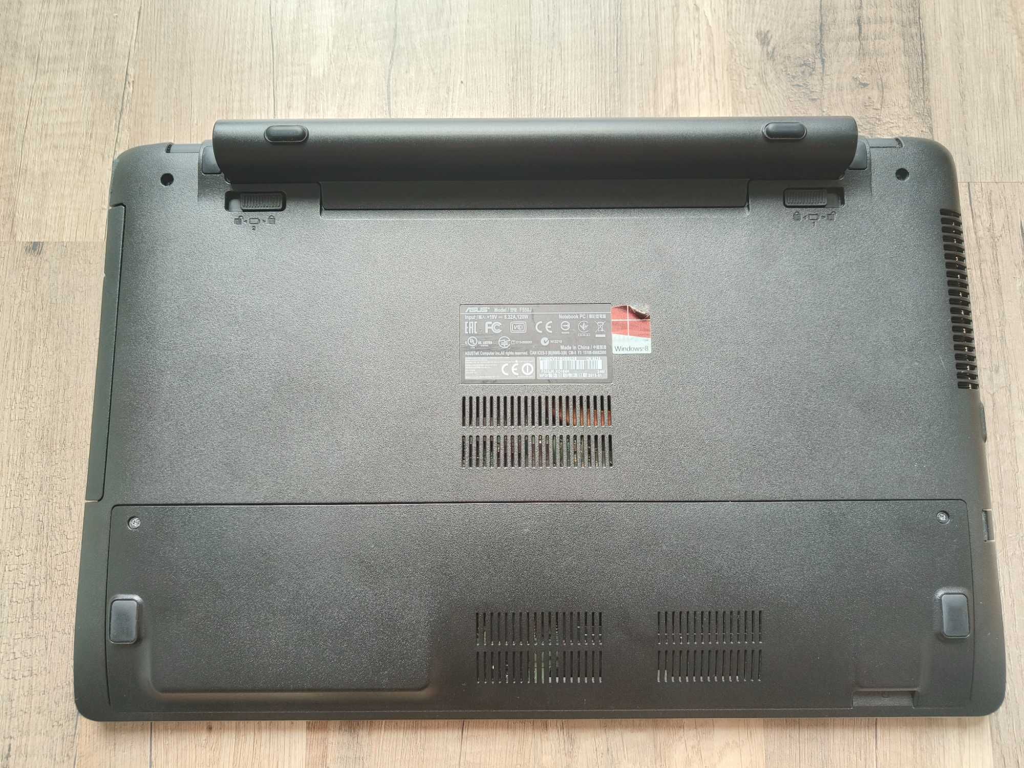 Laptop ASUS F550J | 6 GB RAM | i5-4200H |GTX850M | 256 GB SSD