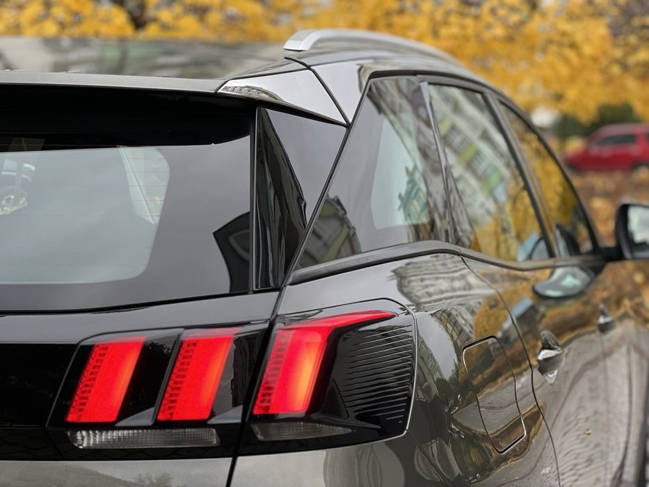 Peugeot 3008 2018 2.0 дизель не фарбований жоден елемент