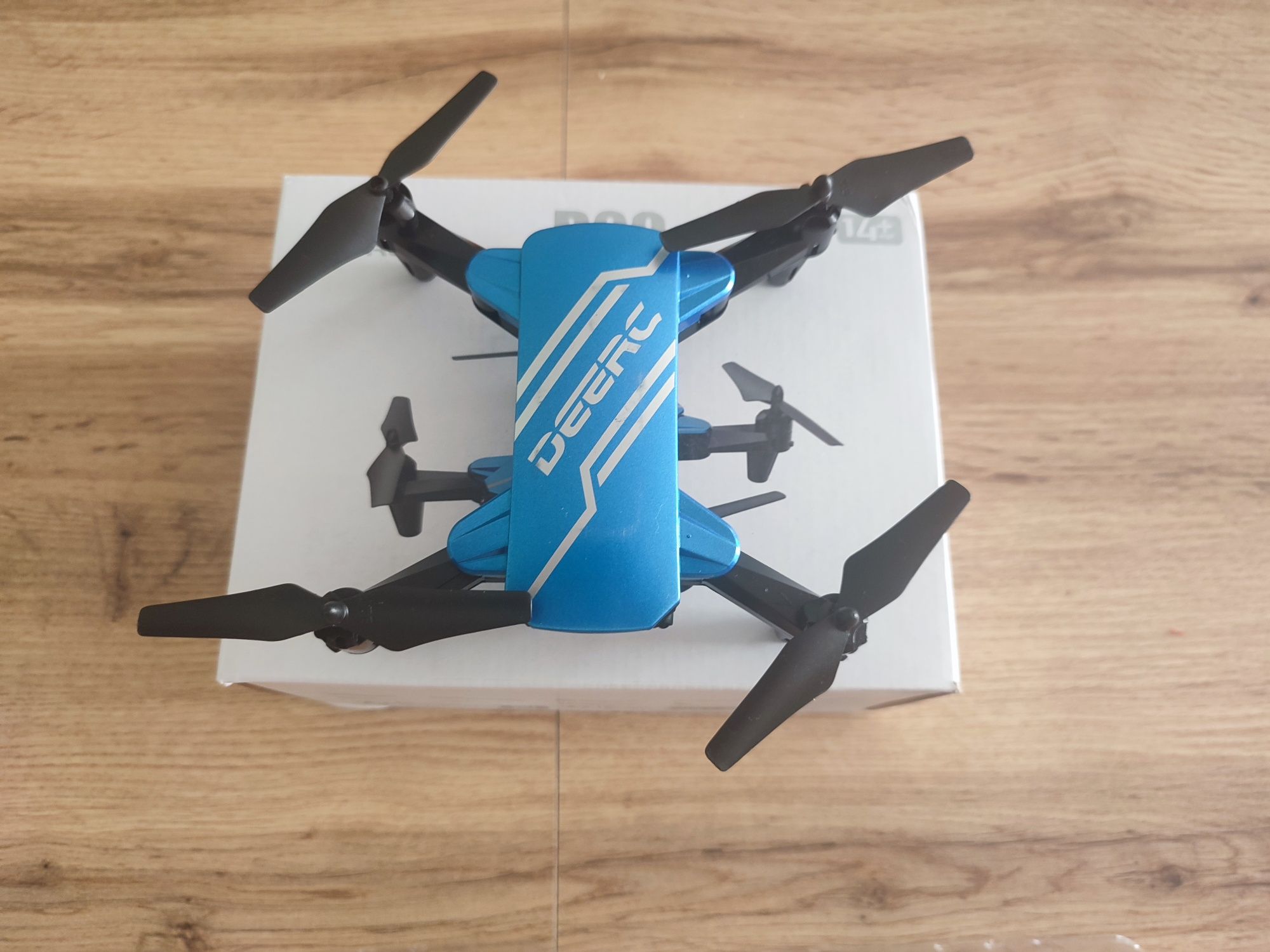 Mini dron zdalnie sterowany