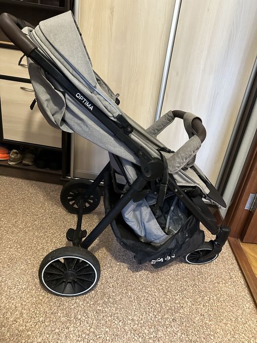 Дитяча прогулянкова коляска El camino