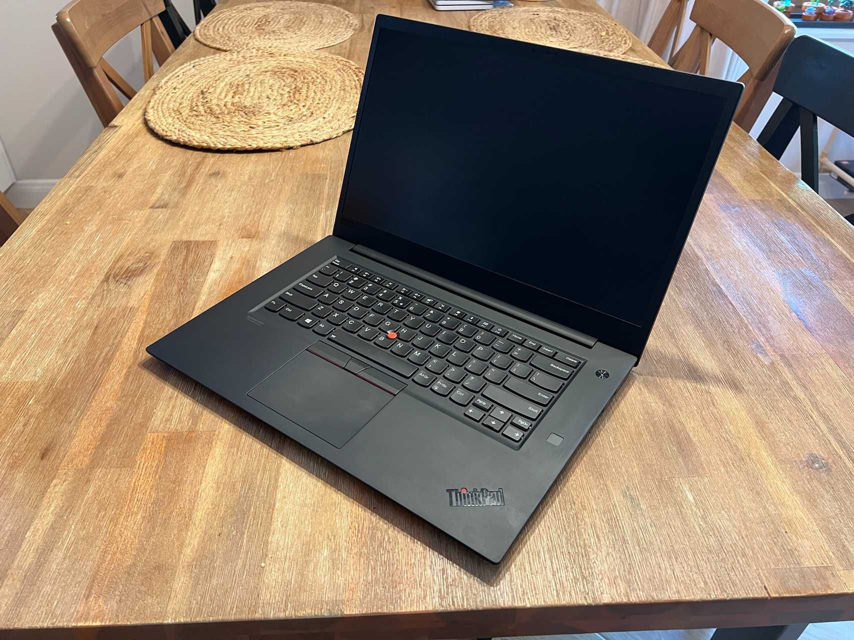 Lenovo X1 Extreme G2 /i7/32GB/1TB SSD/GTX1650 Q-MAX 4GB DDR5/WIN11