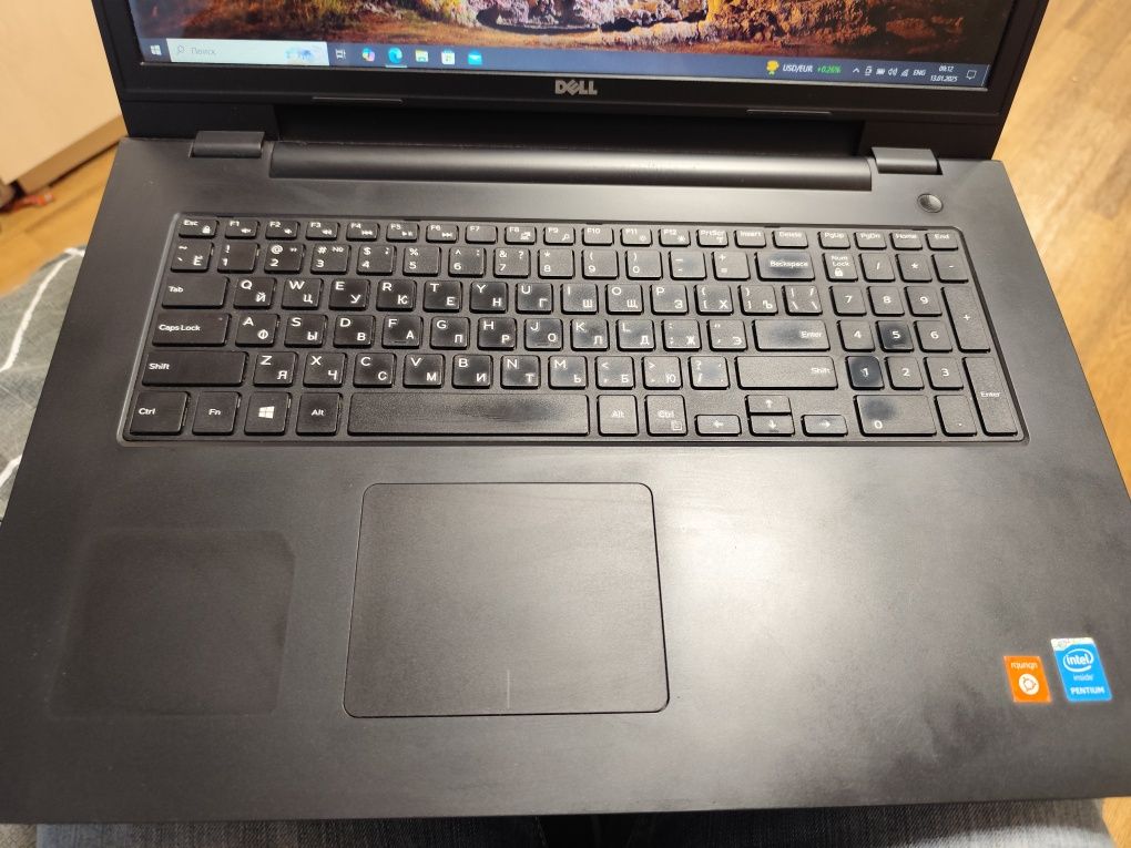 Ноутбук DELL 17.3 P26E