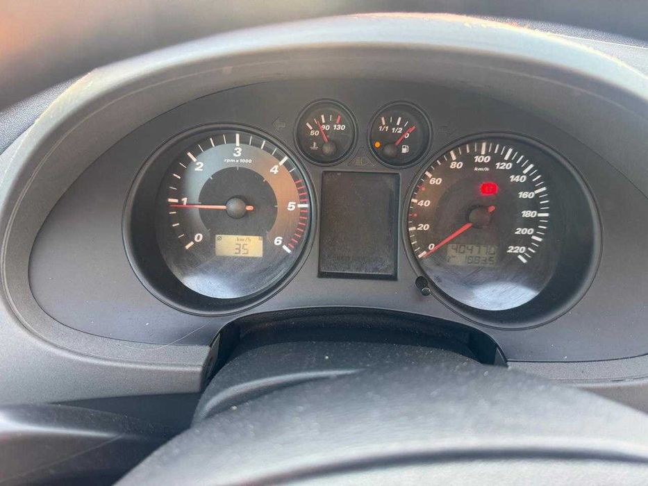 Seat Cordoba 1.4 TDI – 2004 | Económico & Confiável