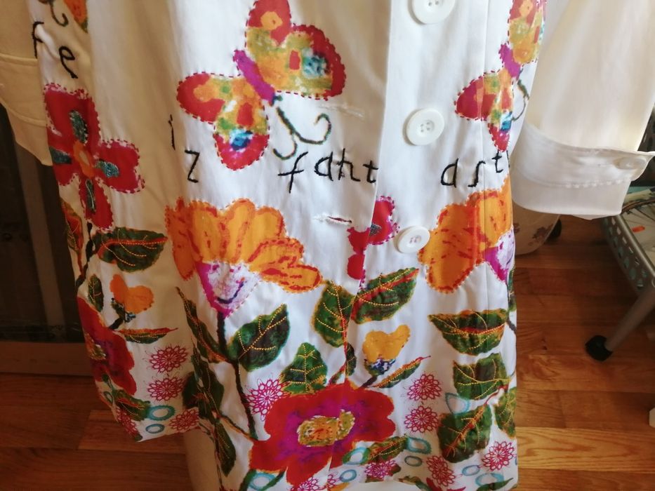 Gabardine marca desigual como nova