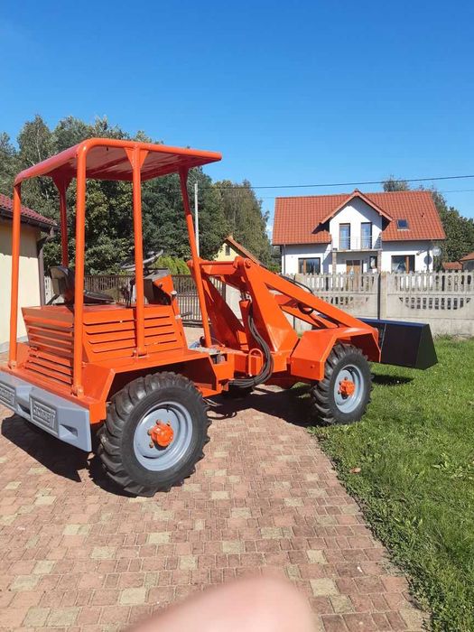 Miniładowarka Silla 4x4, ładowacz, koparka, Weidemann, Casse, Kubota