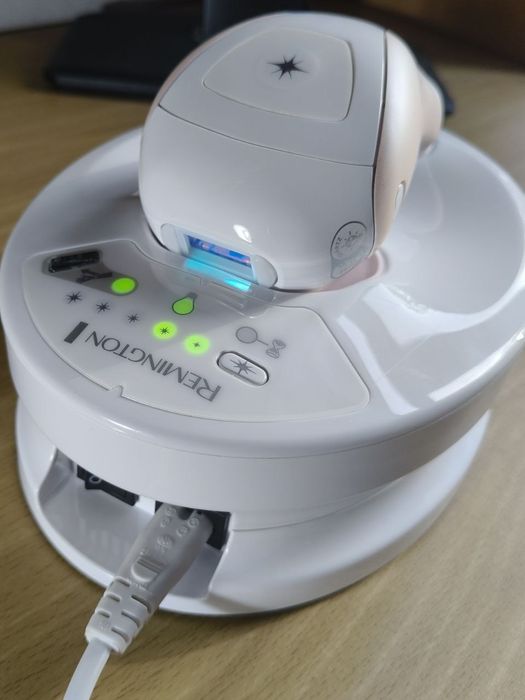 Фотоепілятор Remington i-Light Prestige IPL6750/Фотоэпилятор