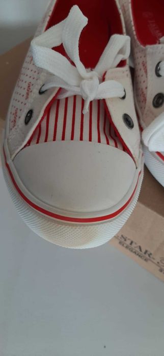 Nowe Balerinki Trampkowe w Paski i Kropki Rozmiar 37