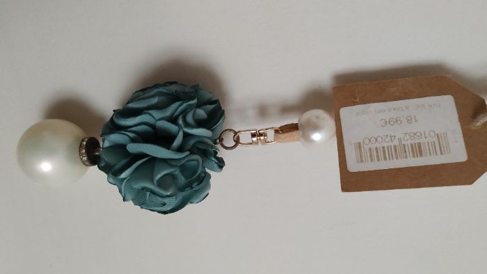 Colar novo marca Maïttè