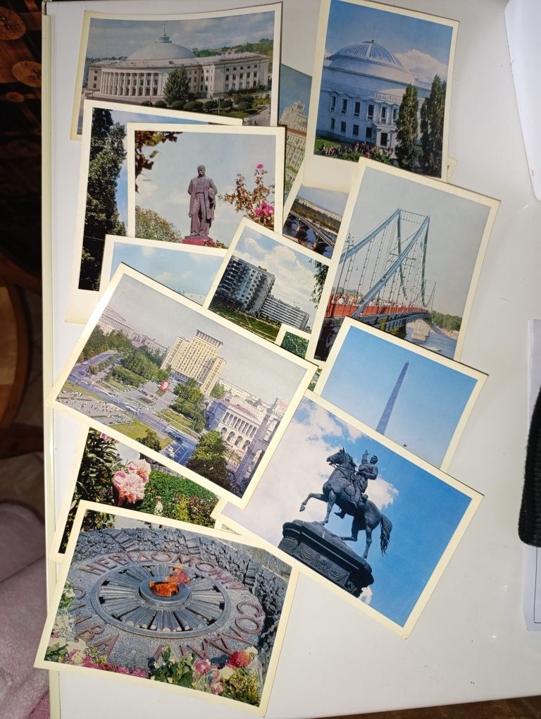 Листівки місто герой Київ СРСР