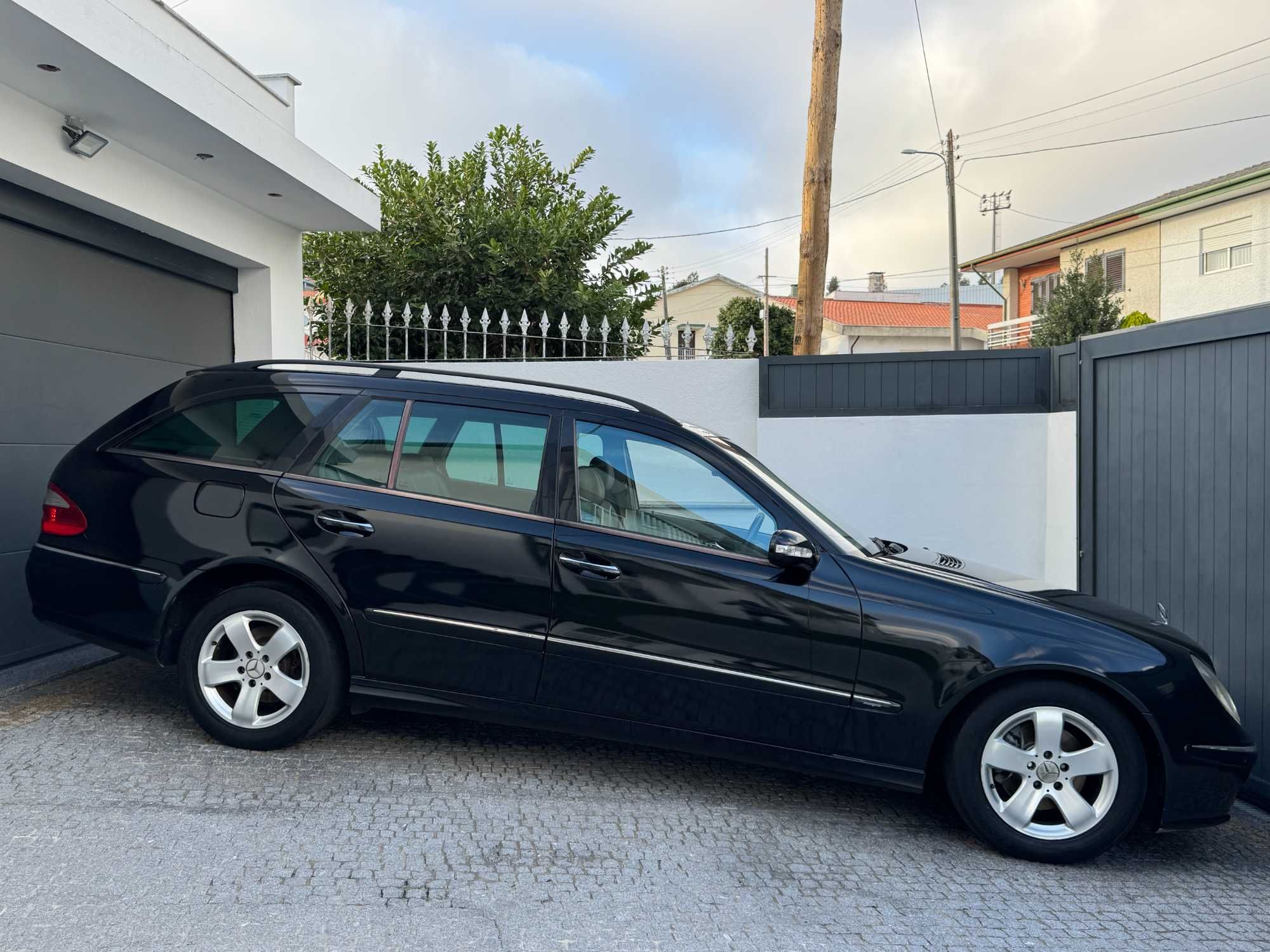 Mercedes Benz E 220 CDI Avantgarde Automatica