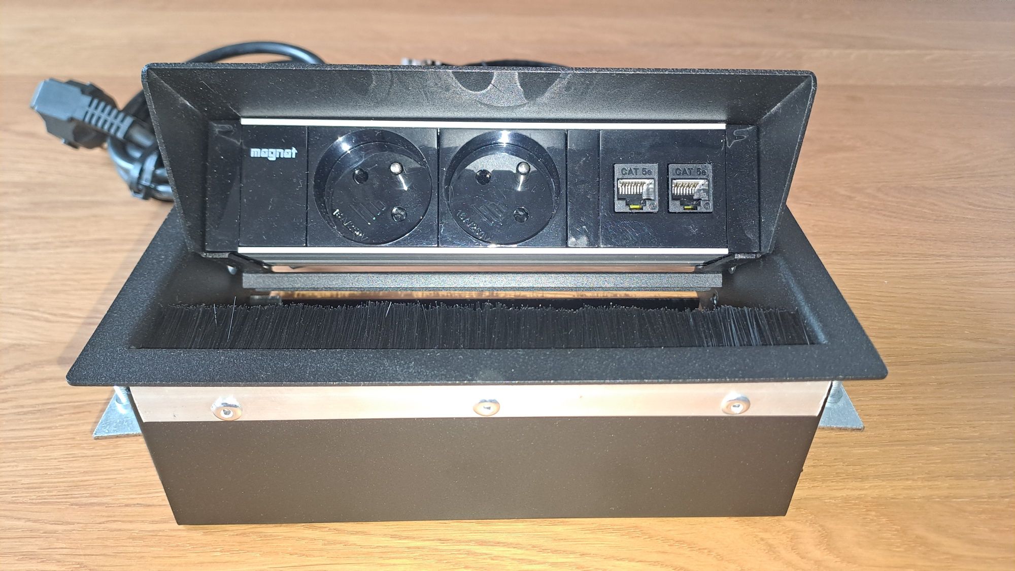 Mediaport Maxbert Magnat Box