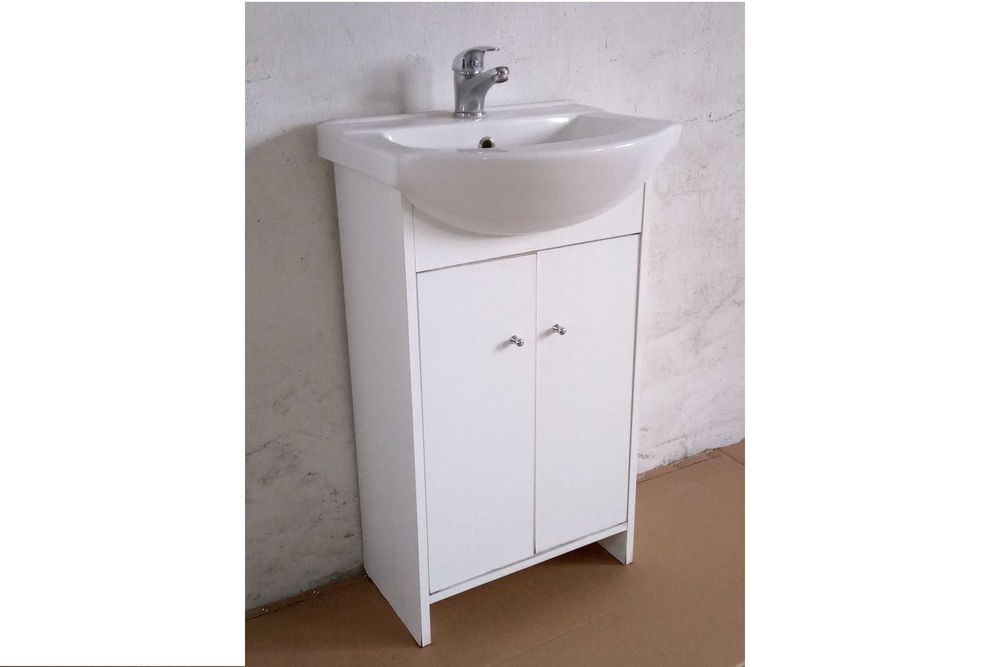 Szafka umywalkowa, umywalka i bateria