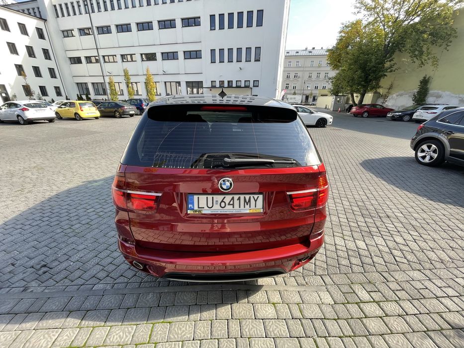 Doinwestowane BMW X5 w pięknym kolorze individu + HiEnd Audio car play