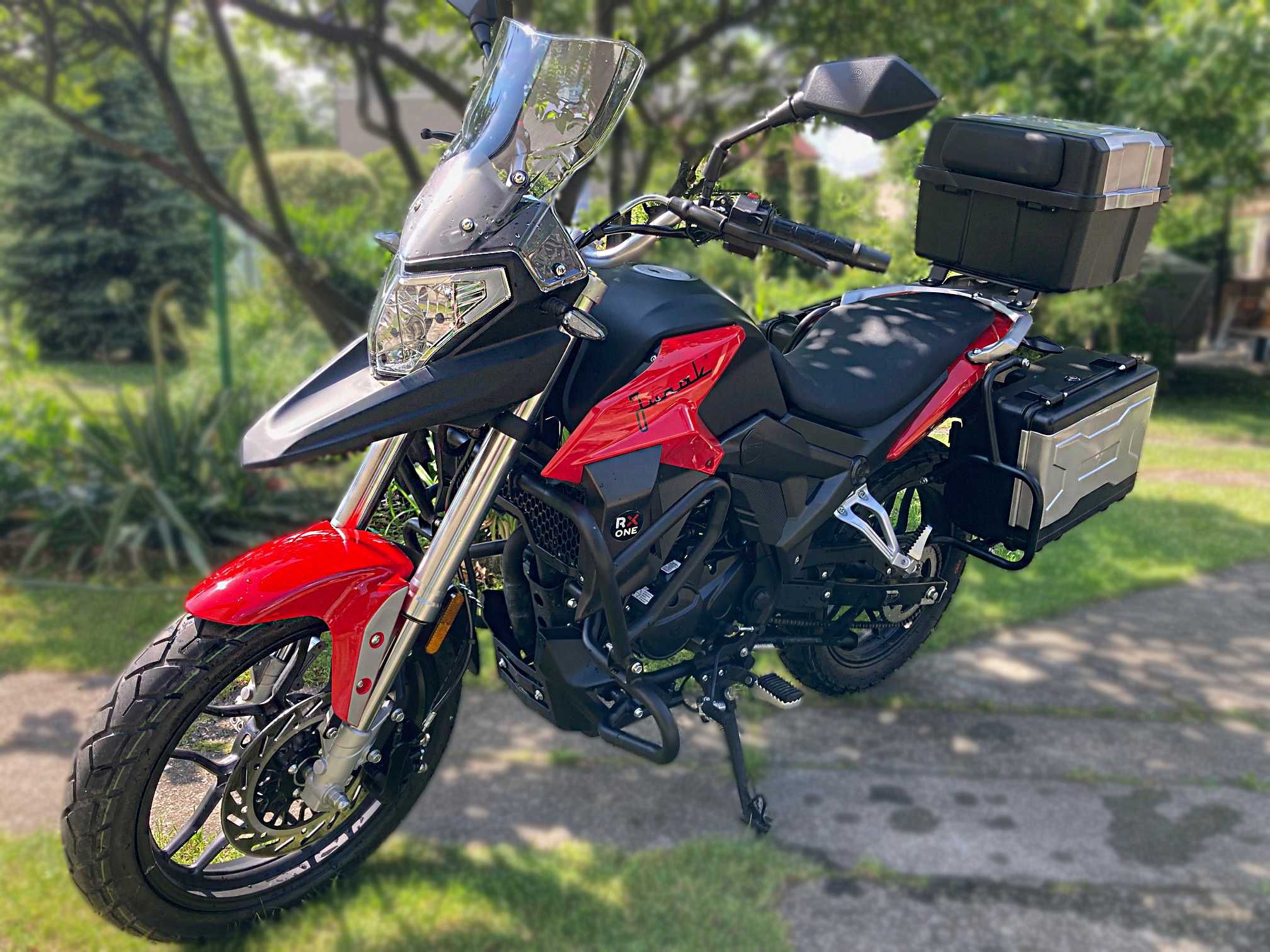 wynajem wypożyczalnia motocykli 125 na kat B JUNAK CHOPPER CRUISER