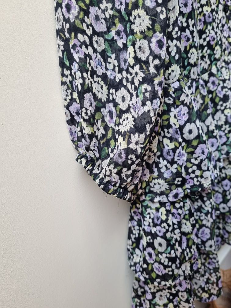 Zwiewna sukienka jesień boho kwiaty Reserved M