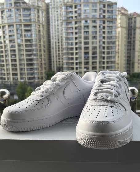 Nike Air Force 1 Low '07 White38