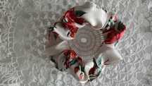Zawijka scrunchie do włosów kwiaty