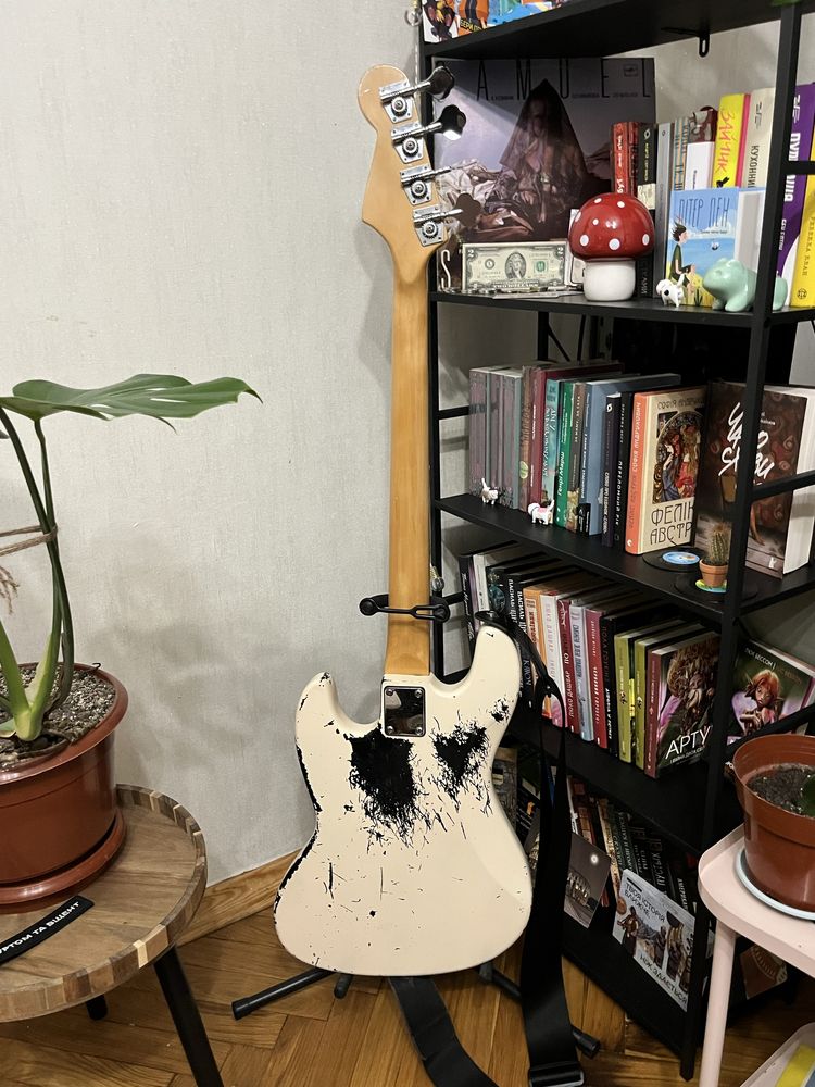 Fender jazz bass