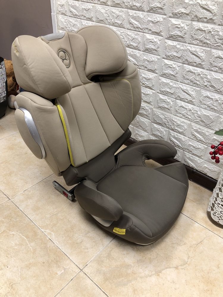 Автокрісло Cybex Solution Q2-Fix Plus Група 2/3 (15-36 кг) сайбекс