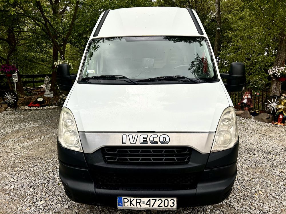 IVECO DAILY 2.3 diesel 2013r. Klima kamera stan bdb