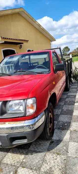 carrinha de caixa aberta nissan 1998