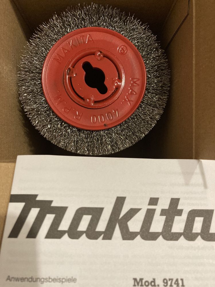 Szczotka Makita P-04400