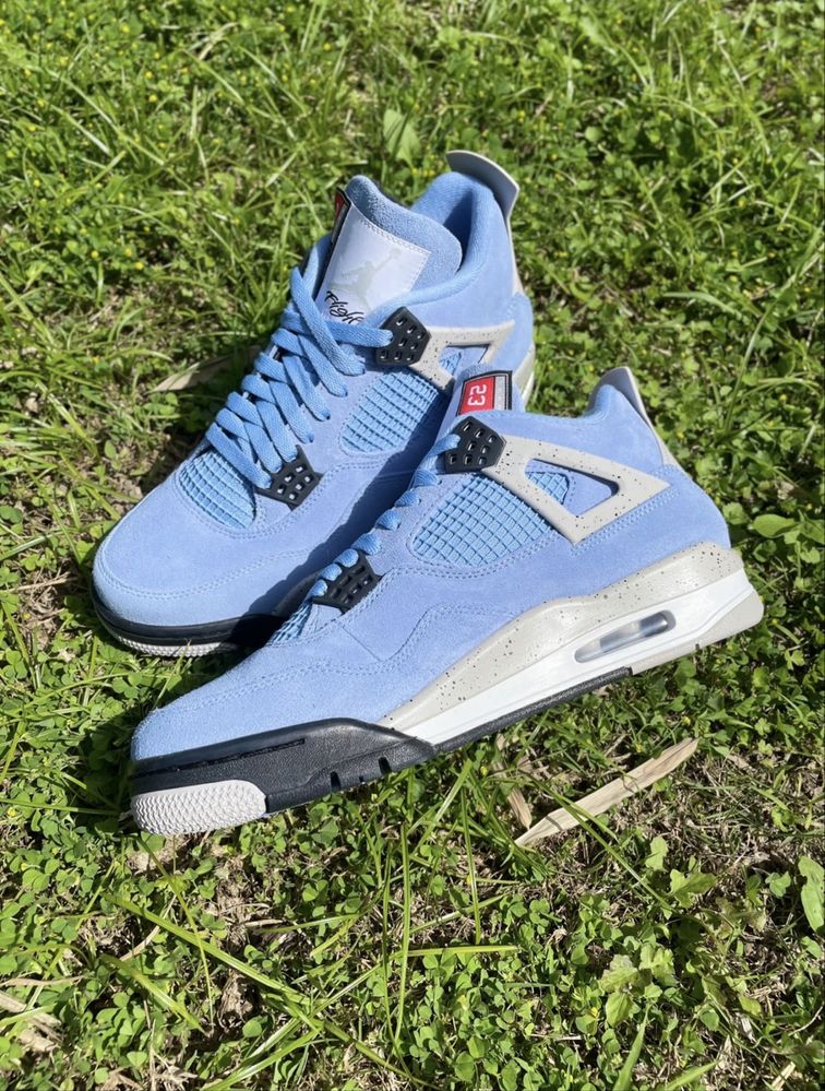 Кросівки Nike Air Jordan 4 Retro University Blue Джордани голубі AJ4