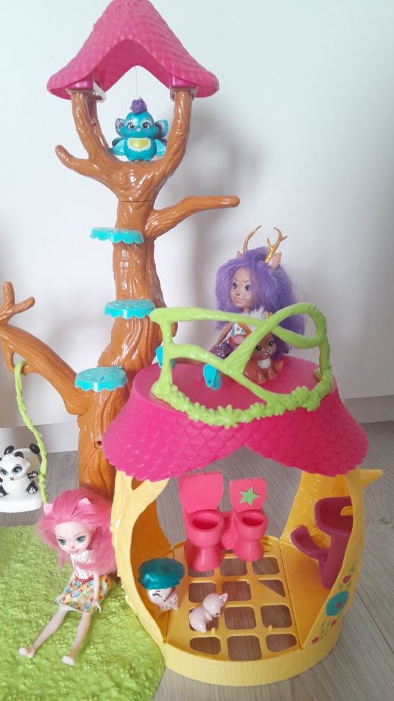 Domek enchantimals