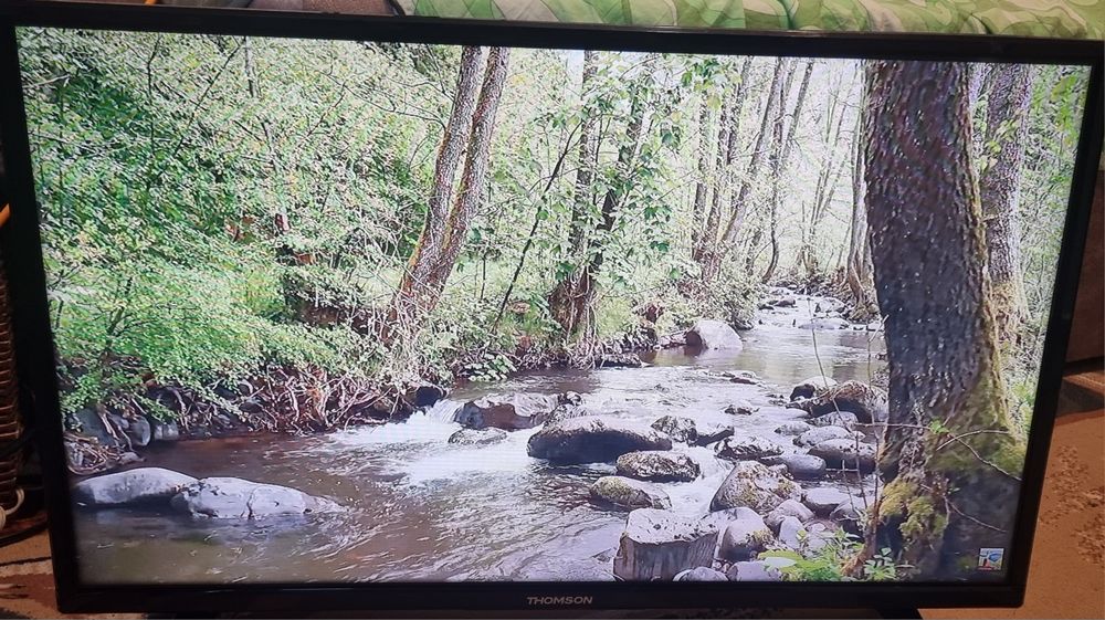 Thomson 32 дюйма