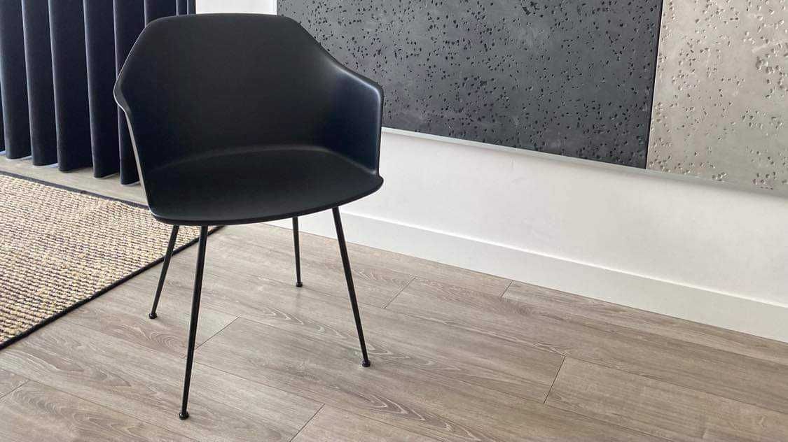 Markowe nowoczesne krzesło do salonu czy ogrodu out/indoor