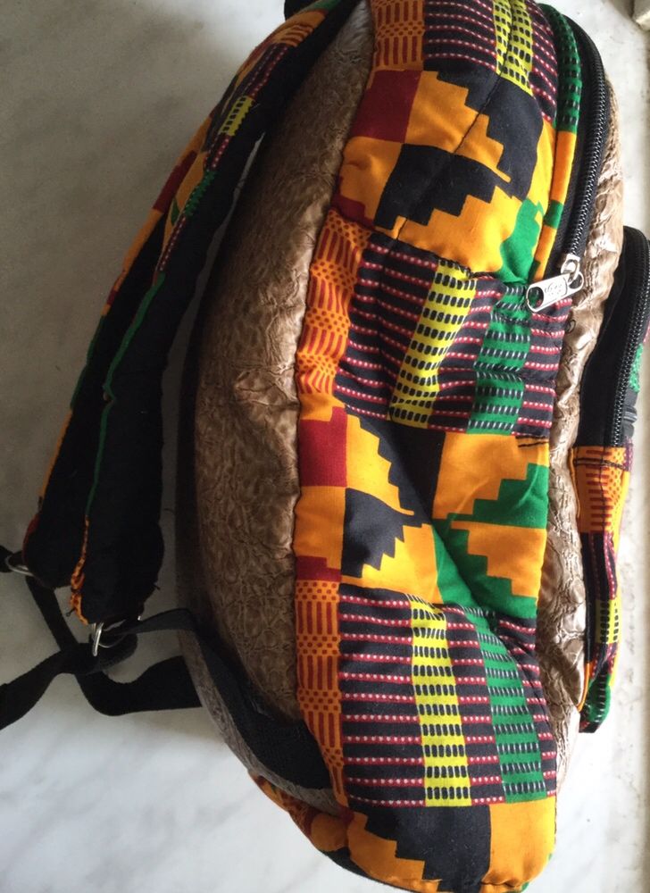 Детский рюкзак с кожаными вставками (Западная Африка)
