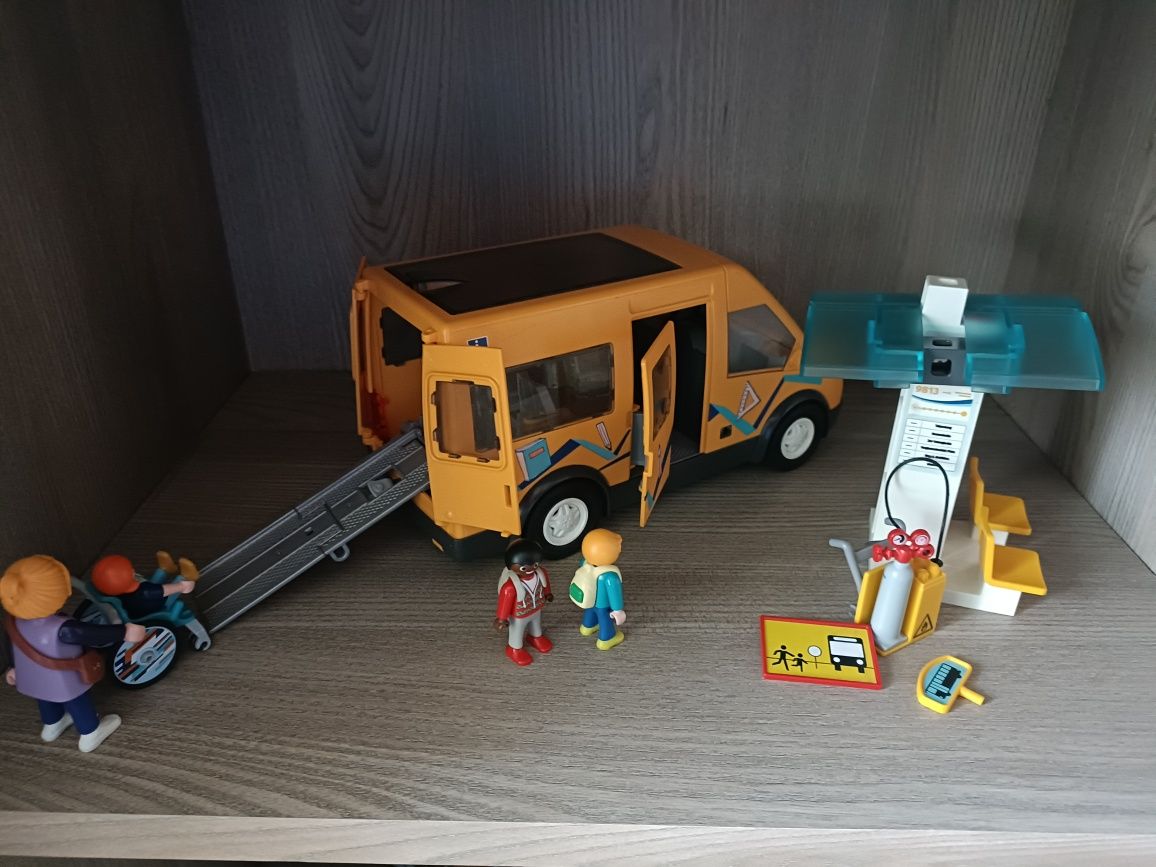 Playmobil autobus