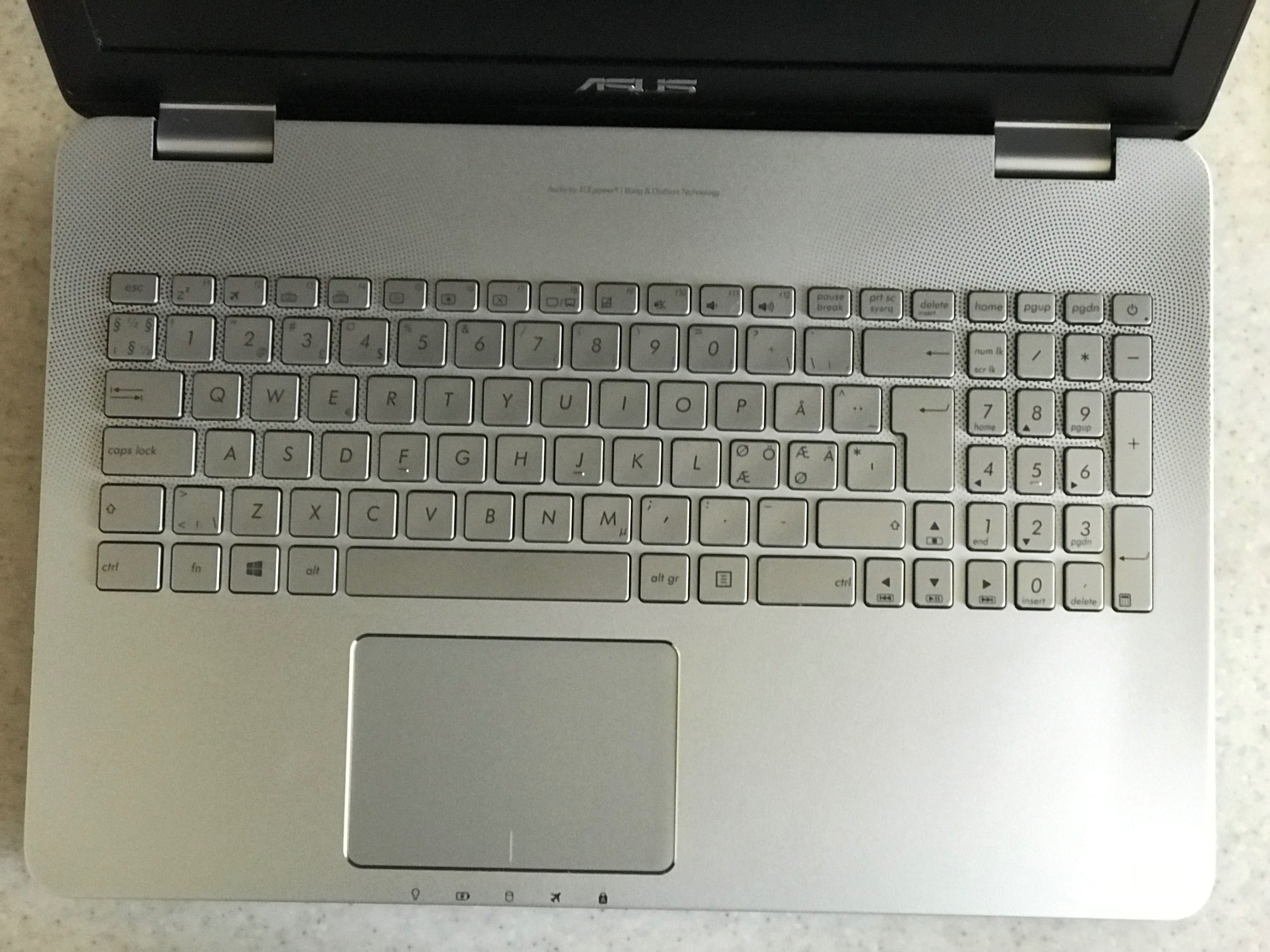 Asus  N551j / intel core i-7 / Nvidia gtx 860m 2 Gb