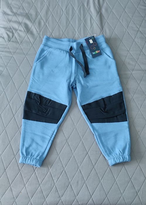 Nowe spodnie (spodenki) dresowe chłopięce Lupilu roz. 86/92