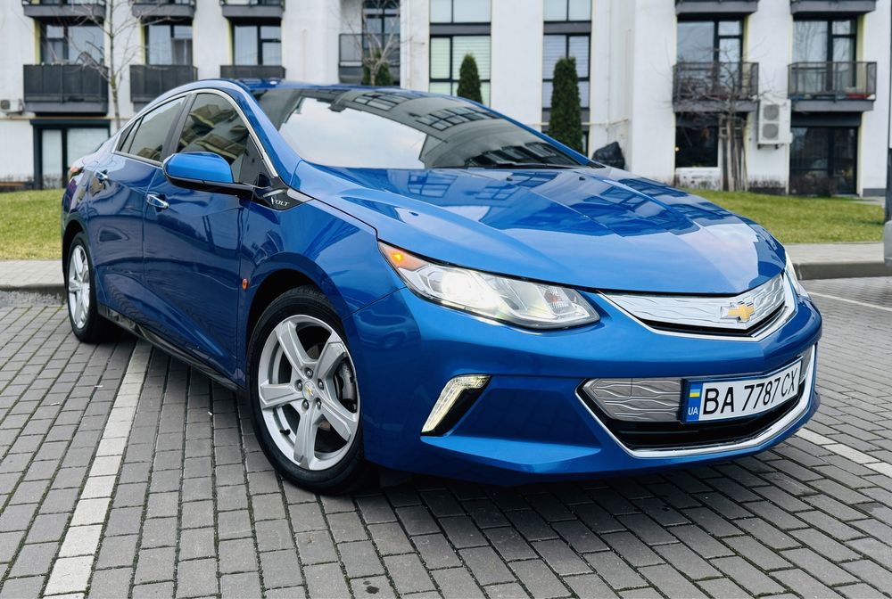 Продам Chevrolet Volt 2016 рік 1.5 Plugin Hybrid в ідеальному стані!
