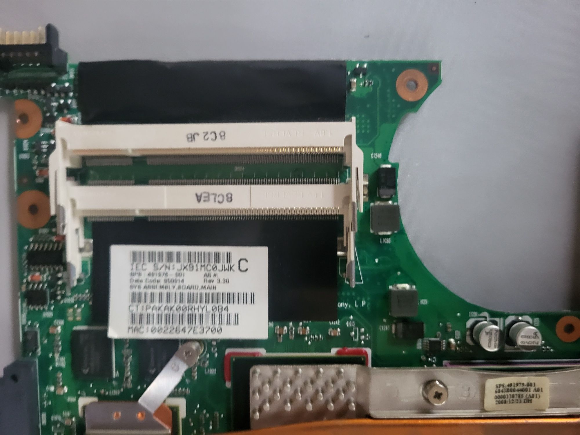 Sprzedam płyte głowna + Procesor do laptopa  HP COMPAQ 6830 S