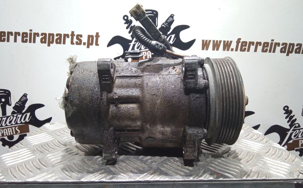 Compressor de ar condicionado Peugeot 406 1.8i REF: 1106F