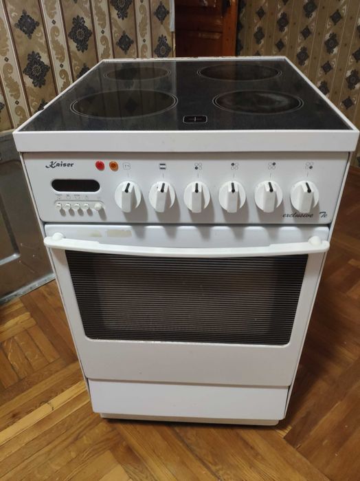 Электроплита Kaiser керамика б/у