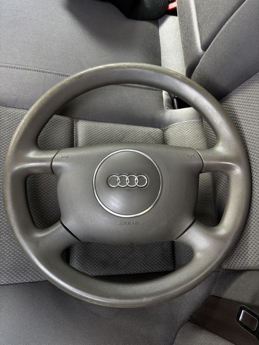 Kierownica czteroramienna Audi A4 B6 swing