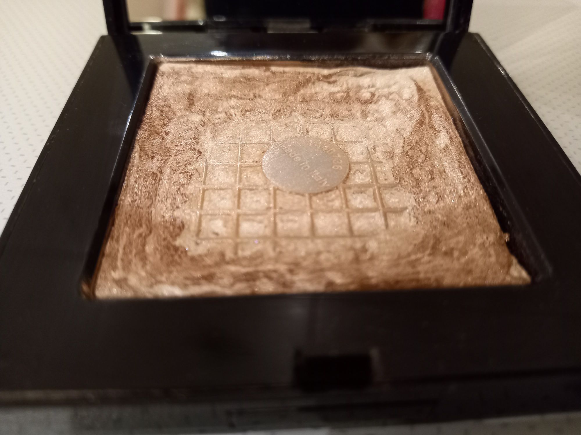 Bobbi Brown Pink Glow Highlighting Powder Rozświetlacz