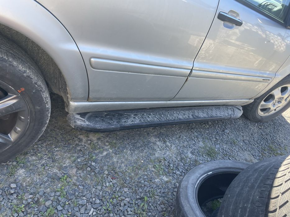 Пороги Mercedes ML163 Підніжна Мерседес w163
