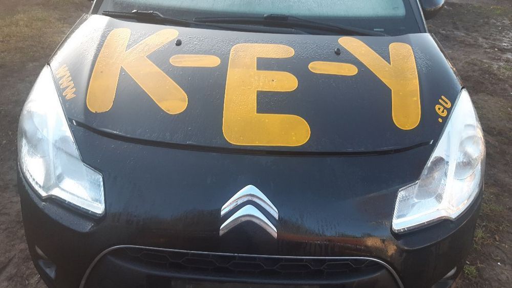 Citroen C3 II lampa kompletna PRAWA Europa DS3