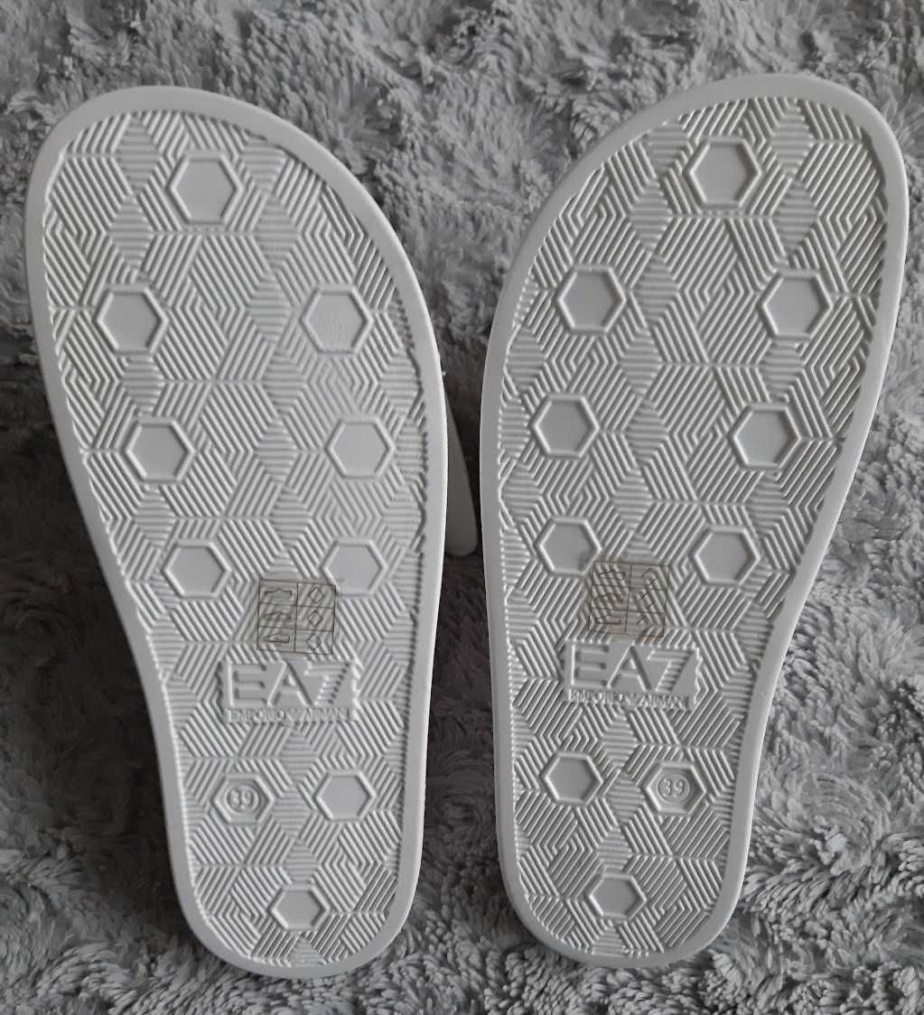 Klapki Emporio Armani
