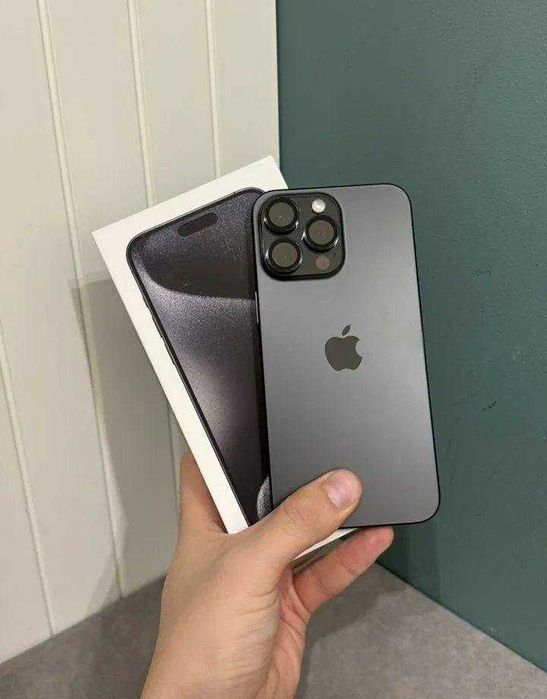 iPhone 15 Pro Max, 256 ГБ