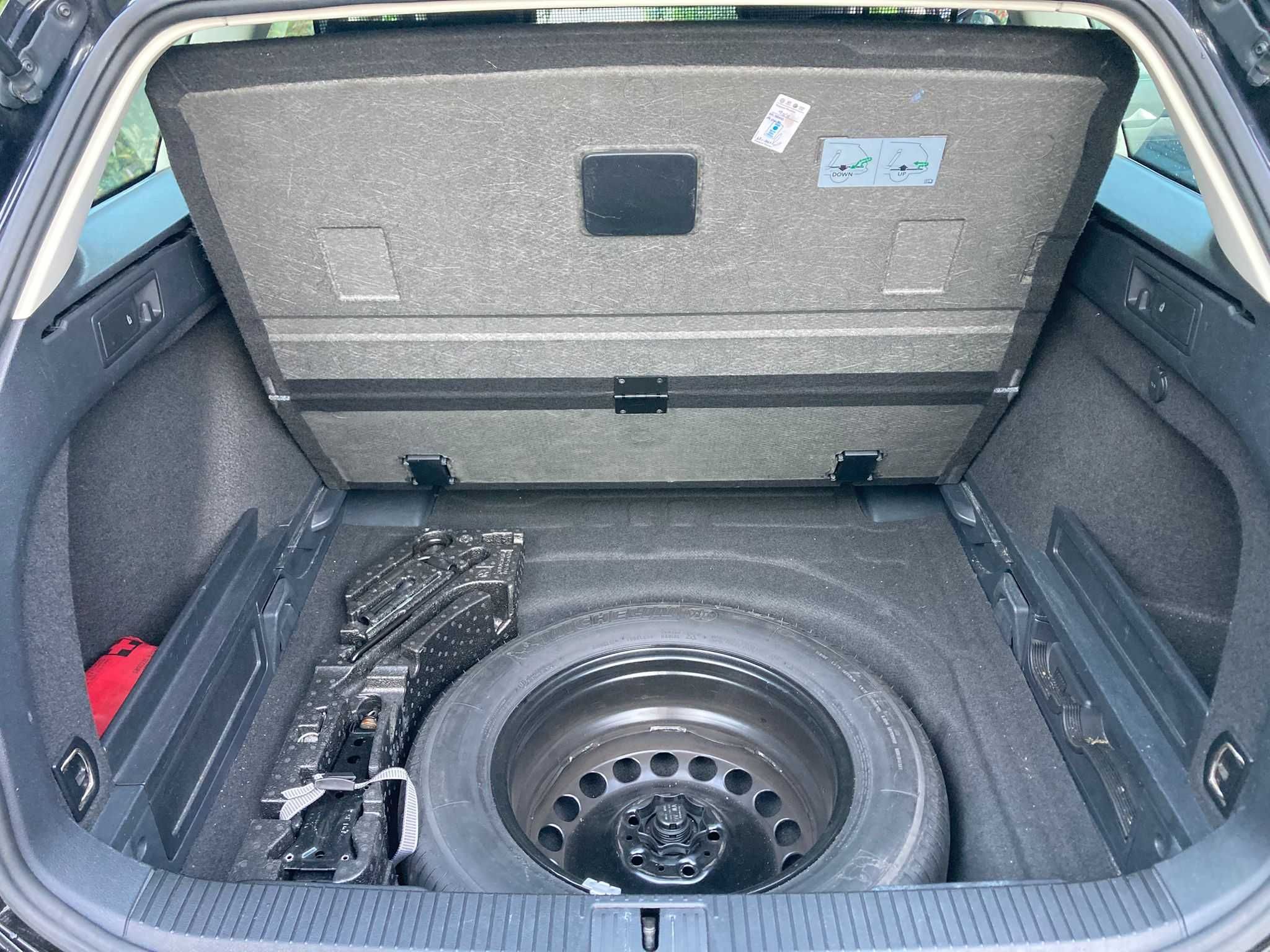 VW Passat 1.6 TDI Comfortline - caixa DSG - ótimo estado, nacional