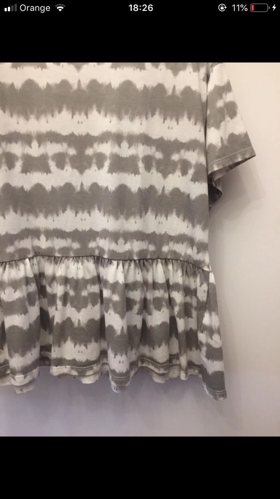 Koszulka t-shirt tie die z falbanką krótki rękaw primark XS/S
